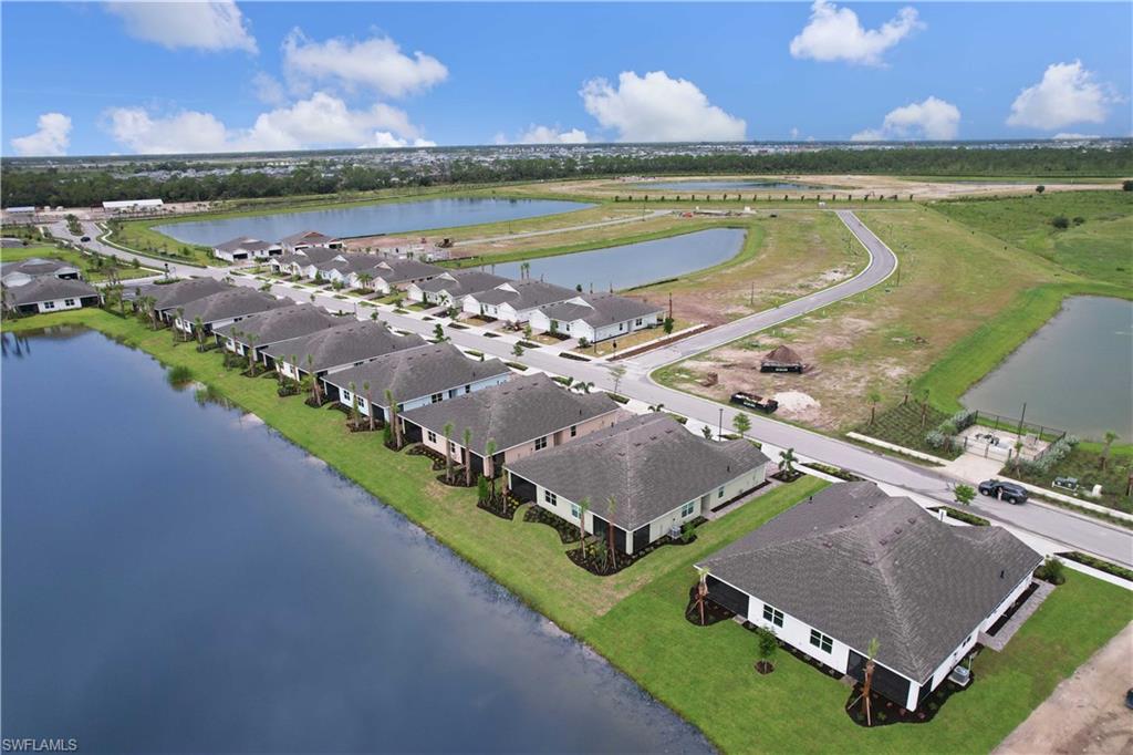 44442 Palm Frond DR photo 36