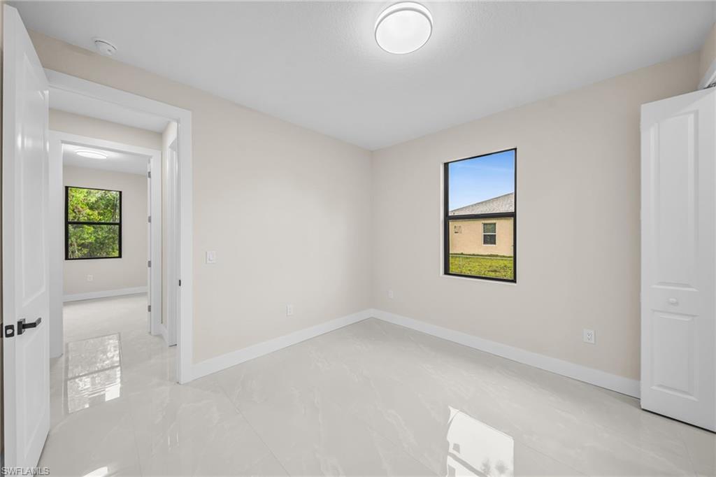1901 Cedar AVE N photo 33