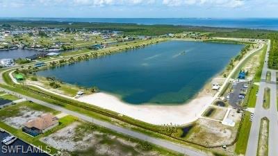 Crystal Lake (5-6 minute drive and 45 minute walk)