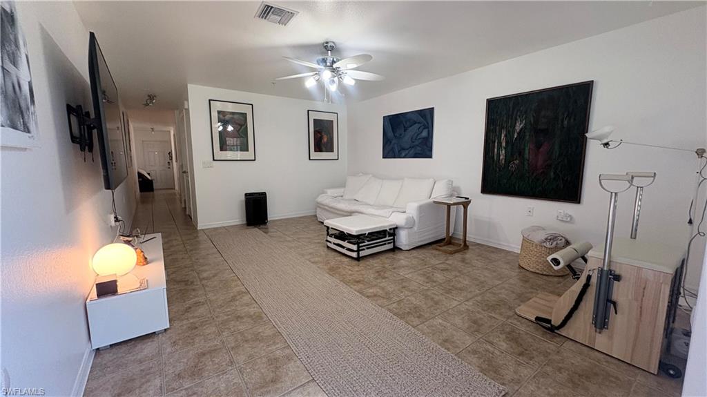 9064 Gervais CIR 105 photo 6