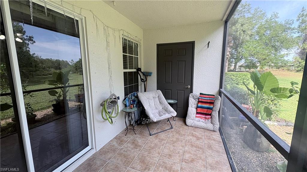 9064 Gervais CIR 105 photo 21