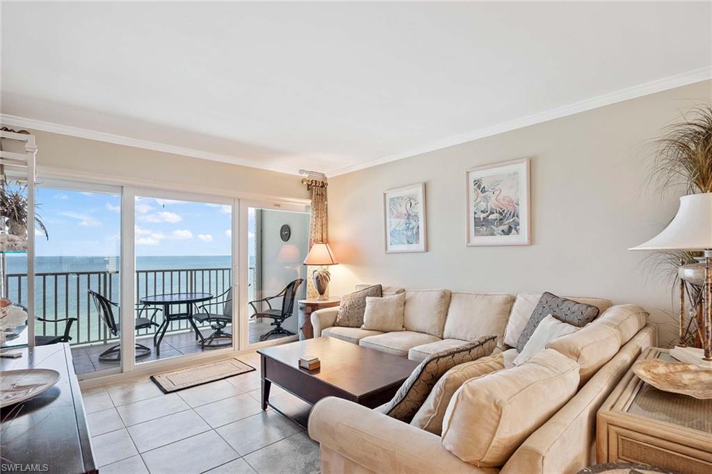 3443 Gulf Shore BLVD N 808 photo 9