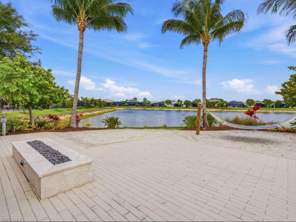 8947 Saint Lucia DR photo 28