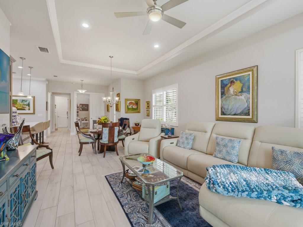 8947 Saint Lucia DR