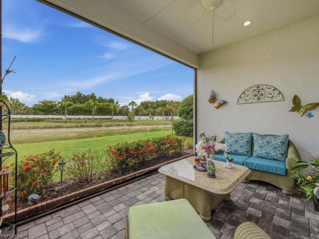 8947 Saint Lucia DR photo 15