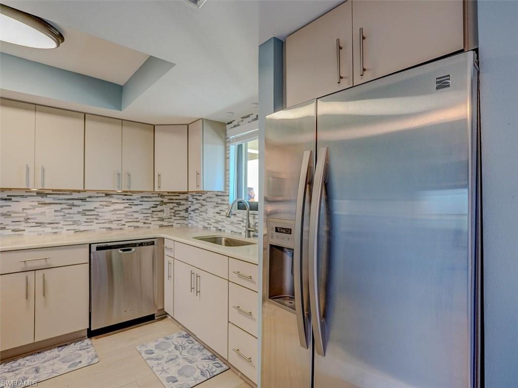 6100 Estero BLVD 5D photo 18
