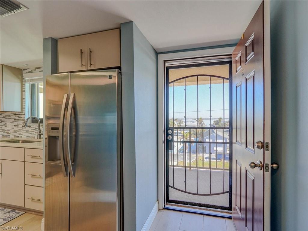 6100 Estero BLVD 5D photo 19