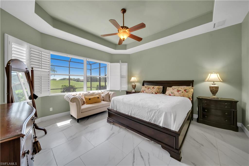 7672 Sussex CT photo 12