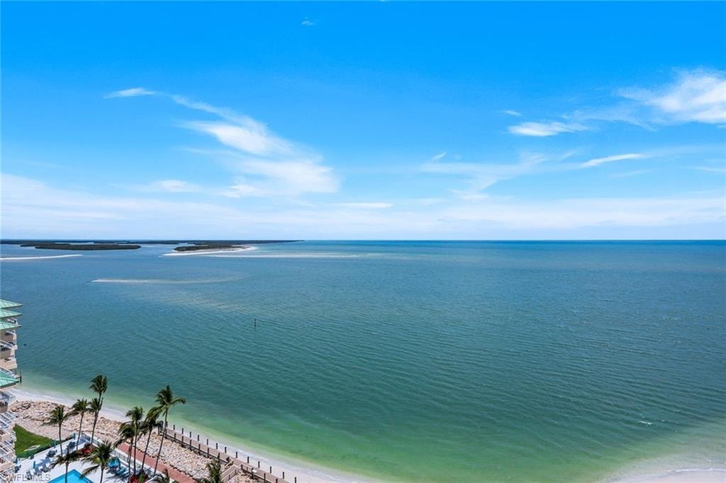 980 Cape Marco DR 1602 photo 27