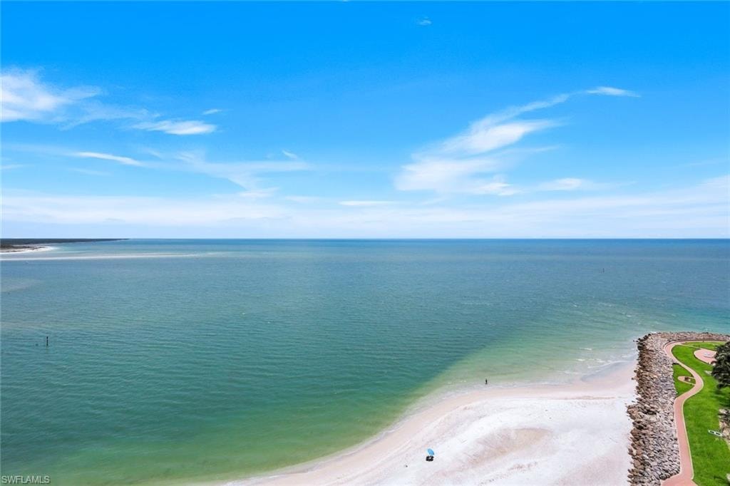 980 Cape Marco DR 1602 photo 28