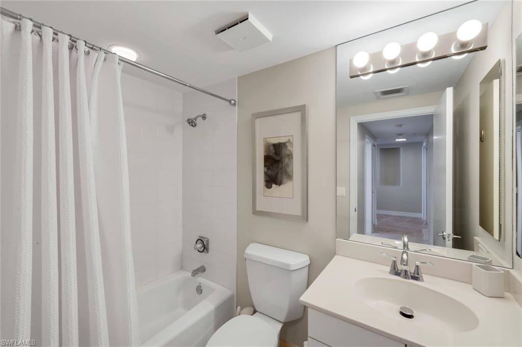 980 Cape Marco DR 1602 photo 20