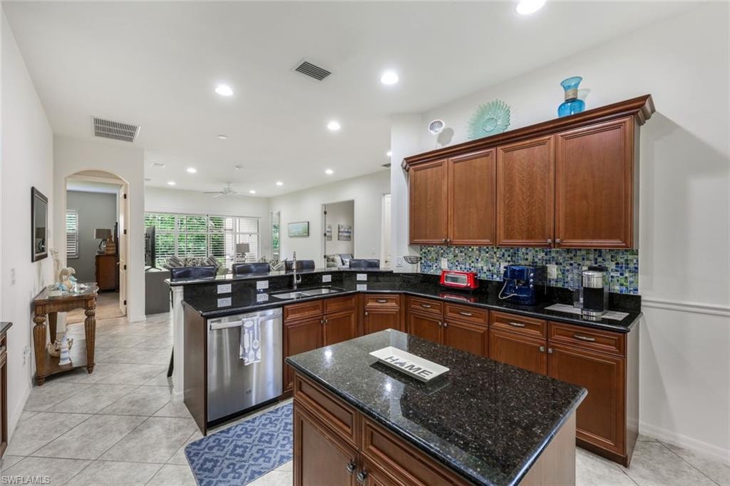 11072 Esteban DR photo 6