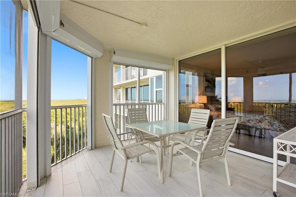 5550 Heron Point DR 503 photo 32