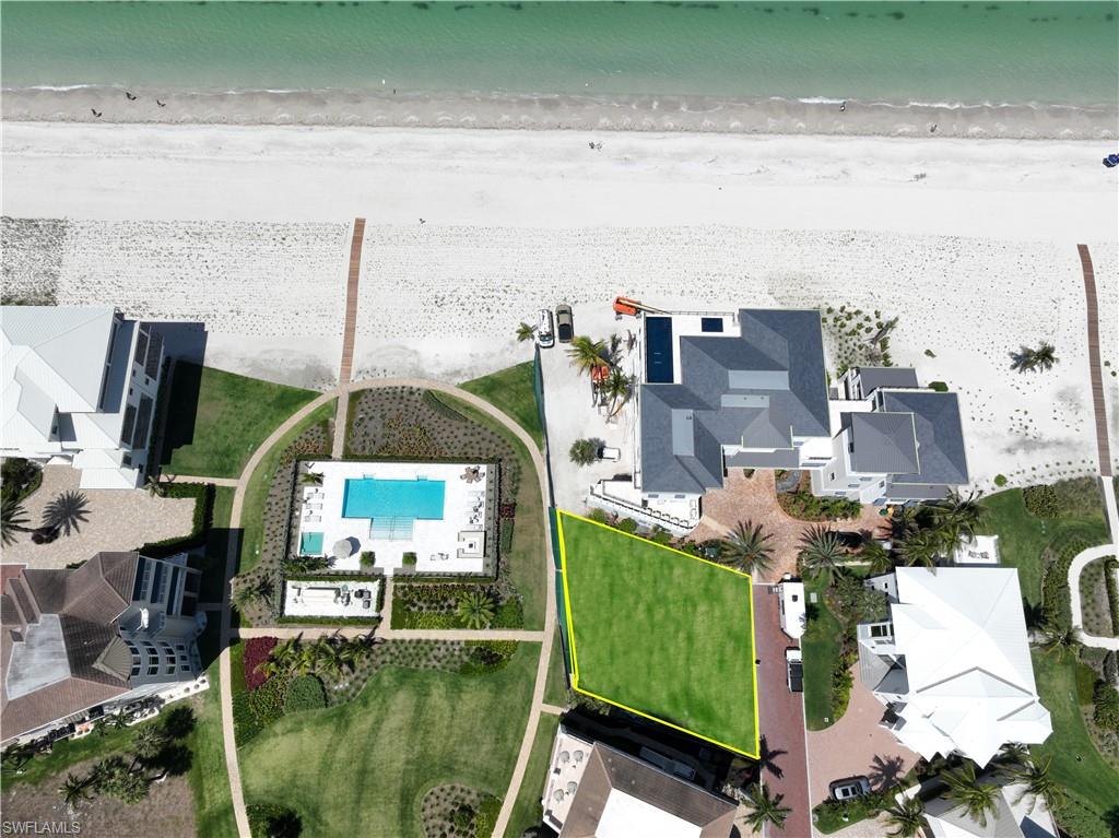 108 Bonaire LN