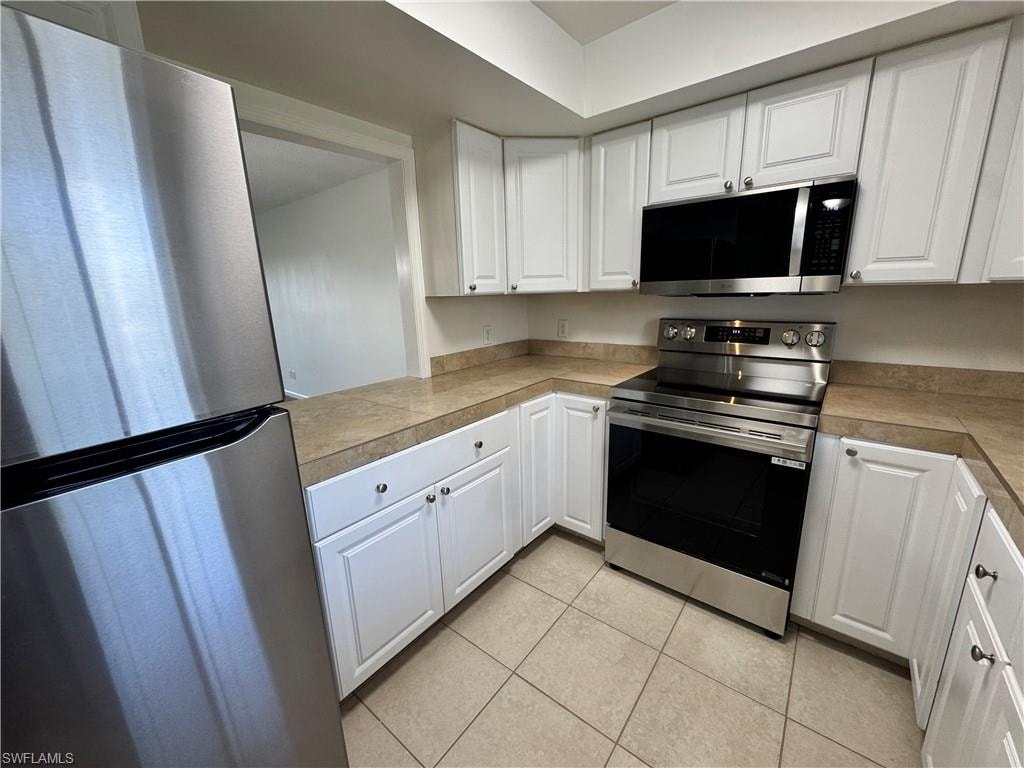 5667 Rattlesnake Hamm RD N B-301