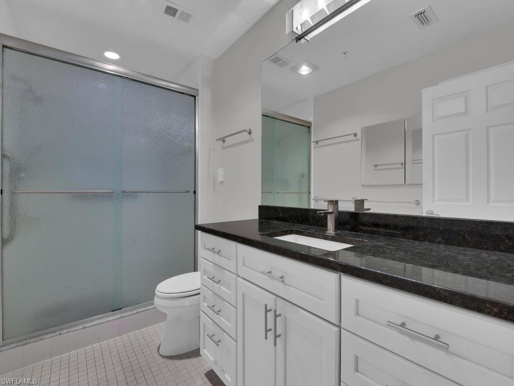 Updated Master Suite Bath