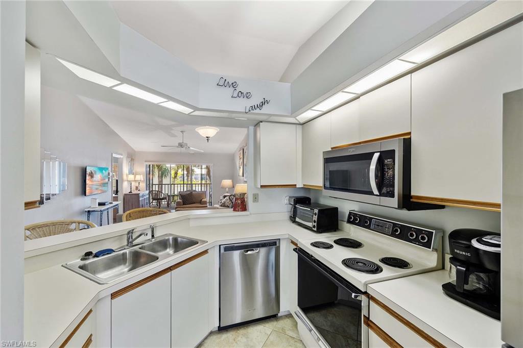 Pass-thru Kitchen