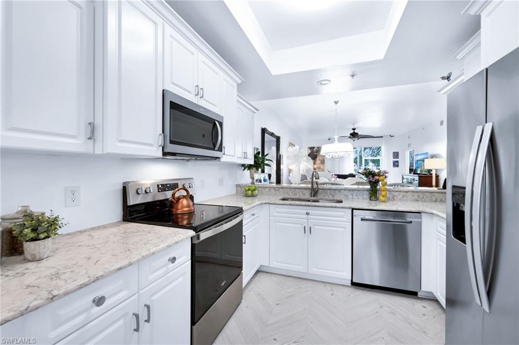 2860 Cypress Trace CIR 1813 photo 7