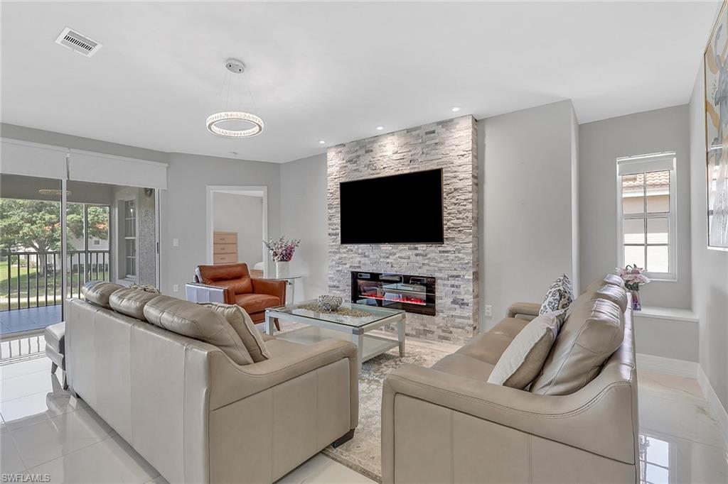 7648 Oleander Gate DR H202