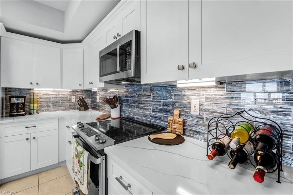8751 Estero BLVD 1202 photo 10