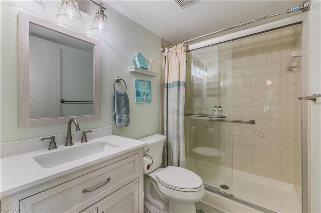 4641 Lakeside Club BLVD 13 photo 14
