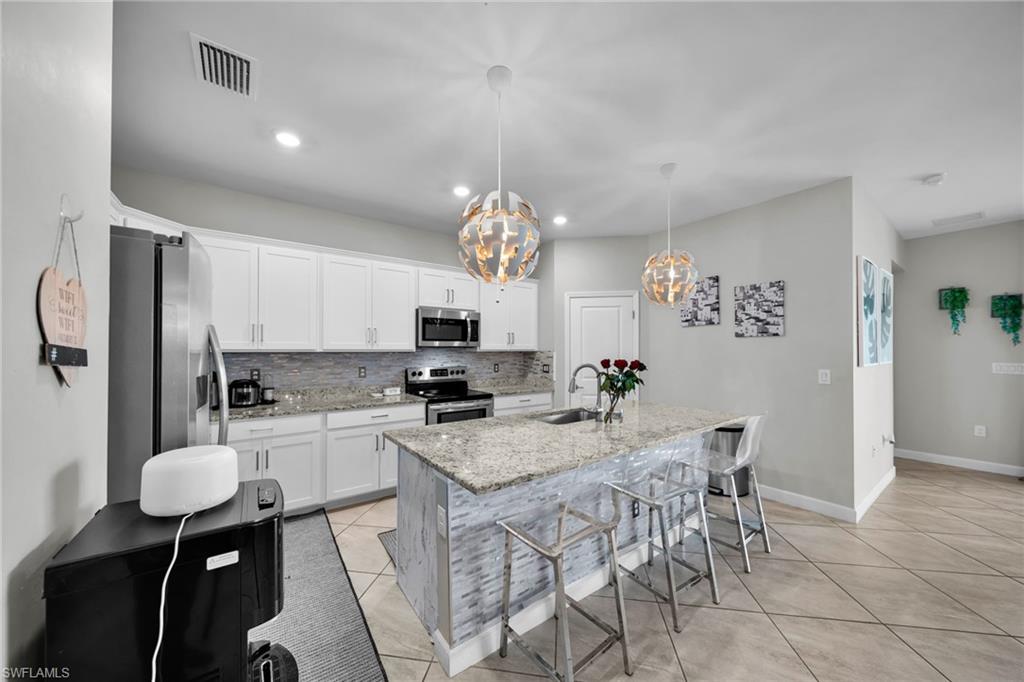 13846 Pine Lodge LN photo 12