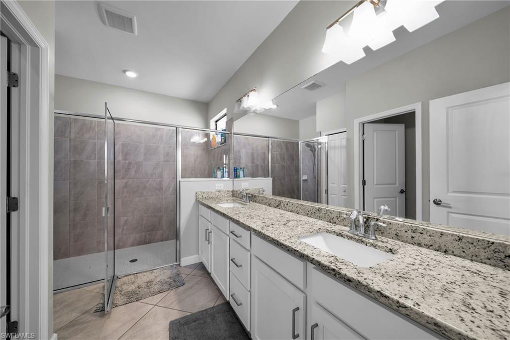 13846 Pine Lodge LN photo 22