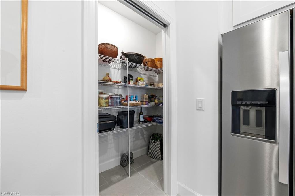 5689 Mayflower WAY 1003 photo 10