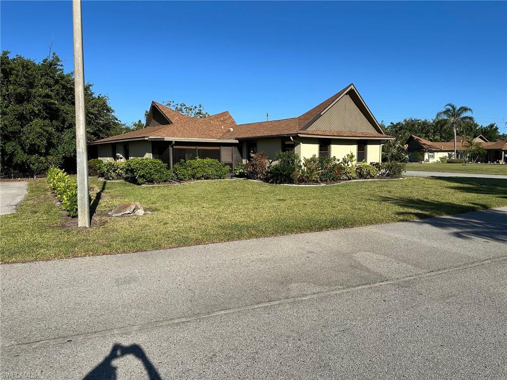 4266 Island CIR B photo 16