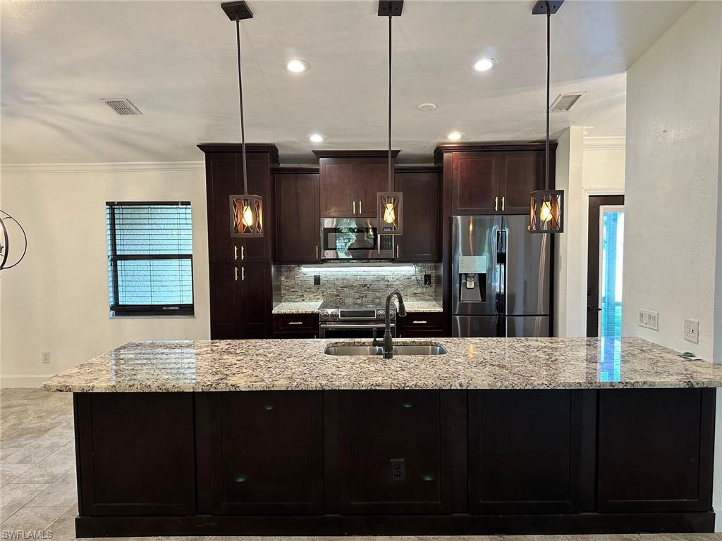 4266 Island CIR B