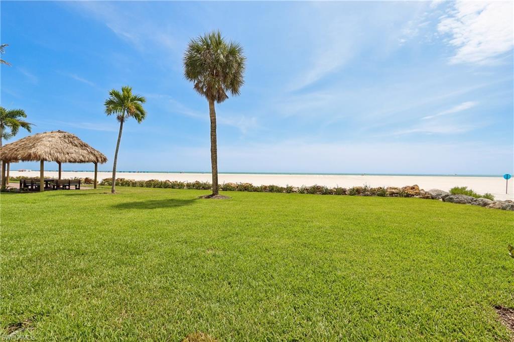 7500 Estero BLVD 102 photo 23