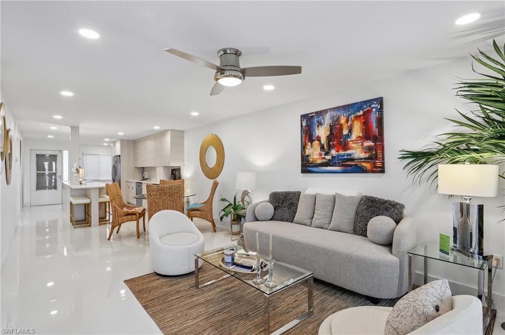 7500 Estero BLVD 102 photo 6