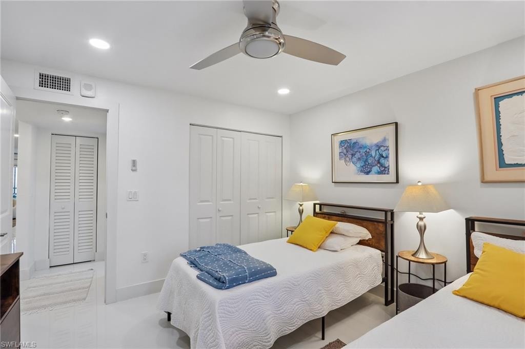 7500 Estero BLVD 102 photo 12
