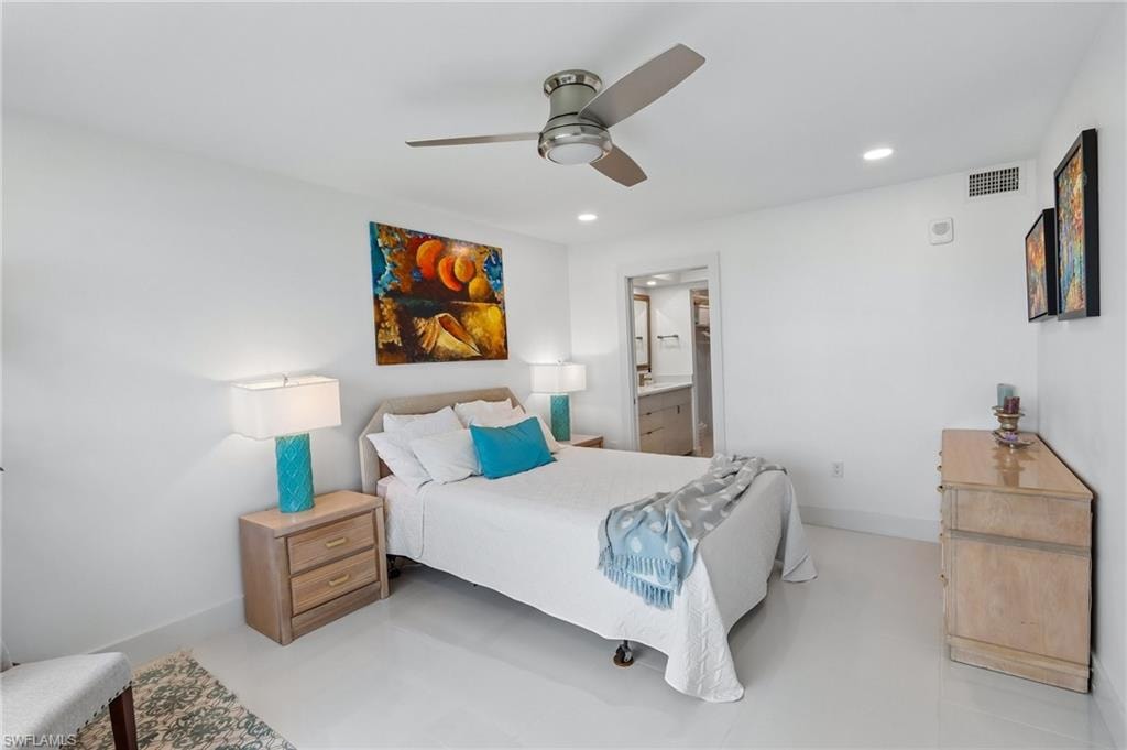 7500 Estero BLVD 102 photo 15