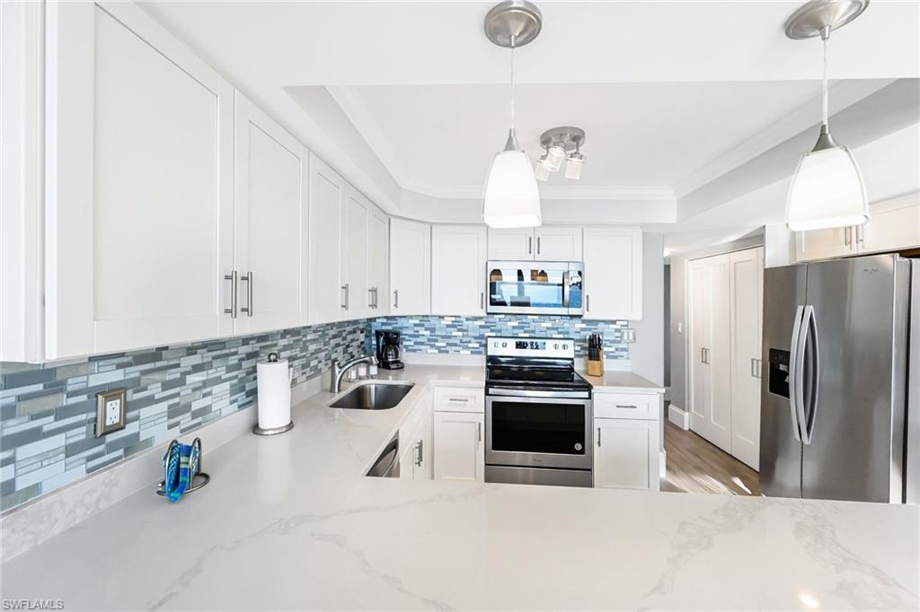 9375 Gulf Shore DR 602 photo 9