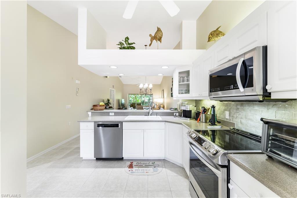 2400 Bayou LN 7506
