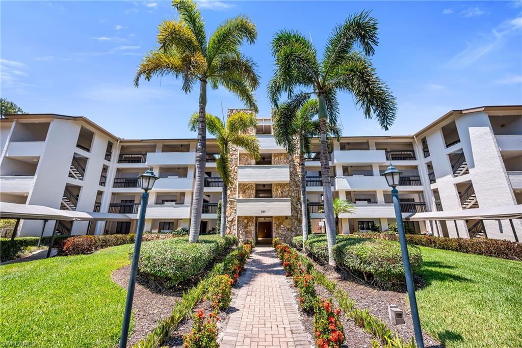 Cypress Commons  at Wyndemere Naples