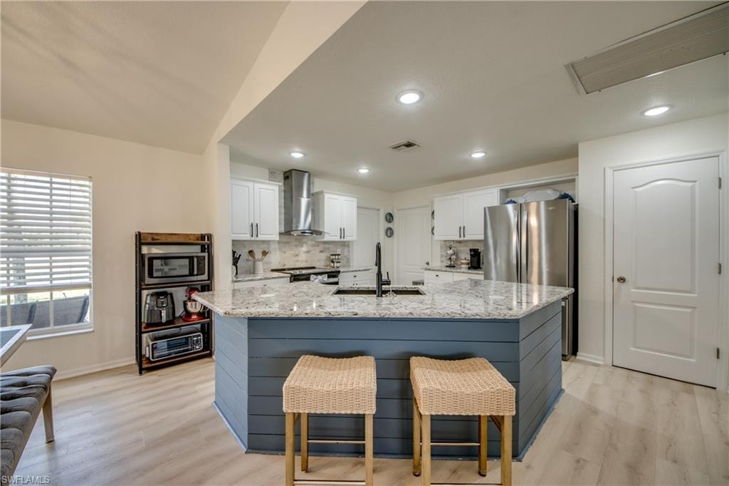 2920 NW 25th LN photo 13