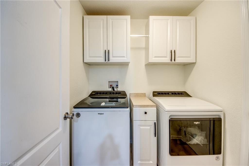 2920 NW 25th LN photo 31