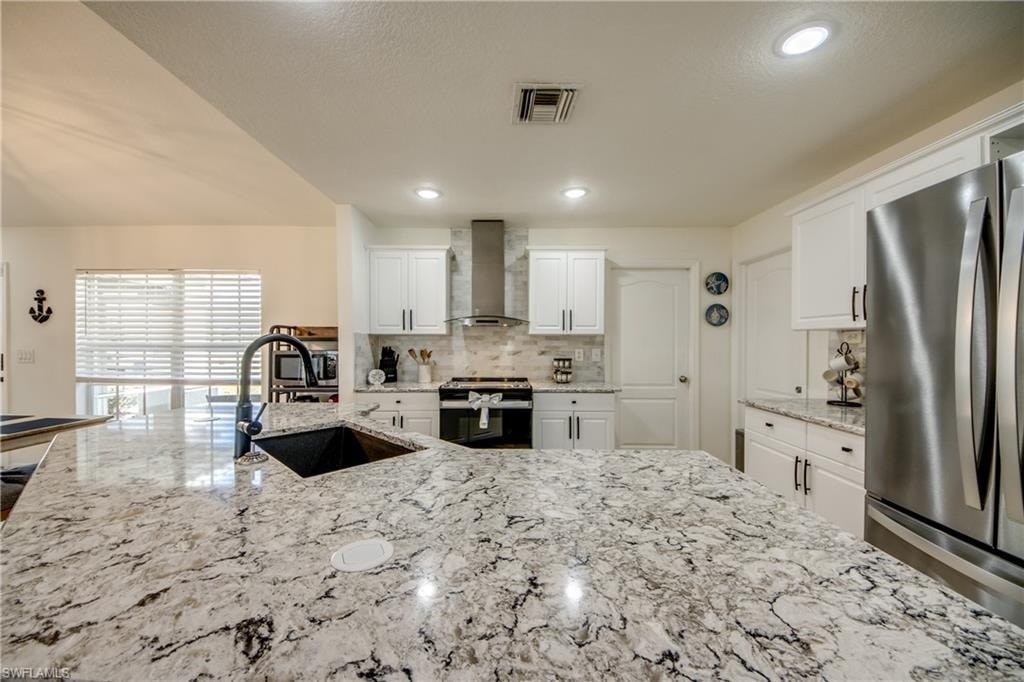 2920 NW 25th LN photo 15