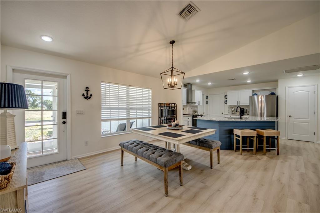 2920 NW 25th LN photo 8