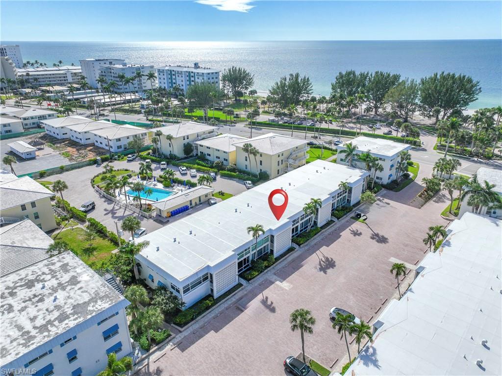 2100 Gulf Shore BLVD N 212 photo 42