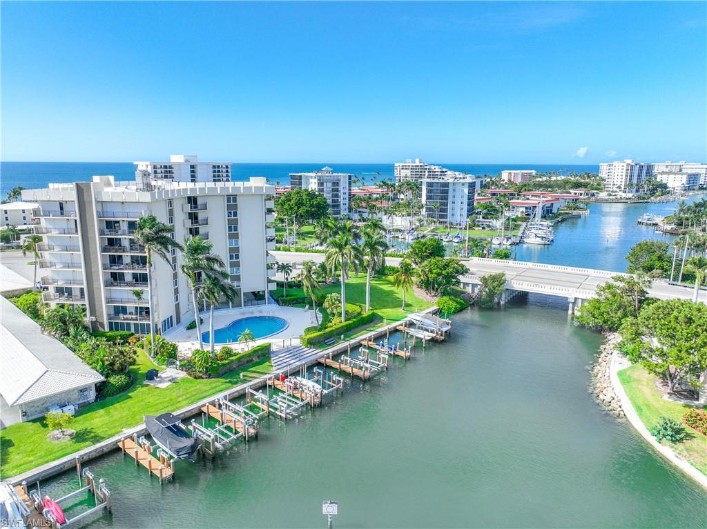 2100 Gulf Shore BLVD N 212 photo 28