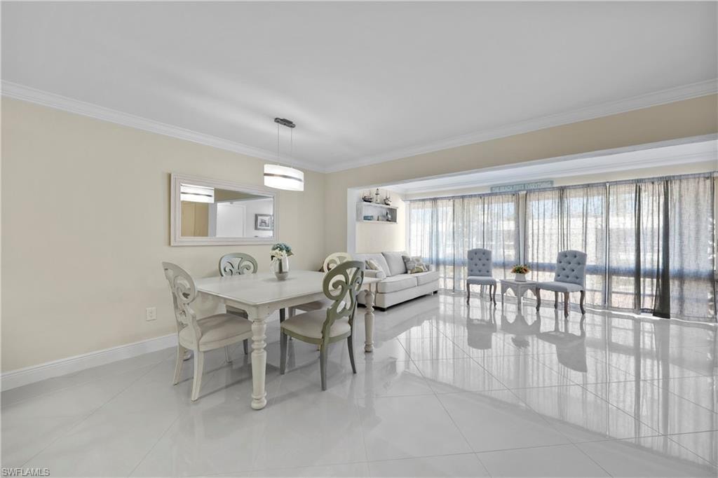 2100 Gulf Shore BLVD N 212 photo 11