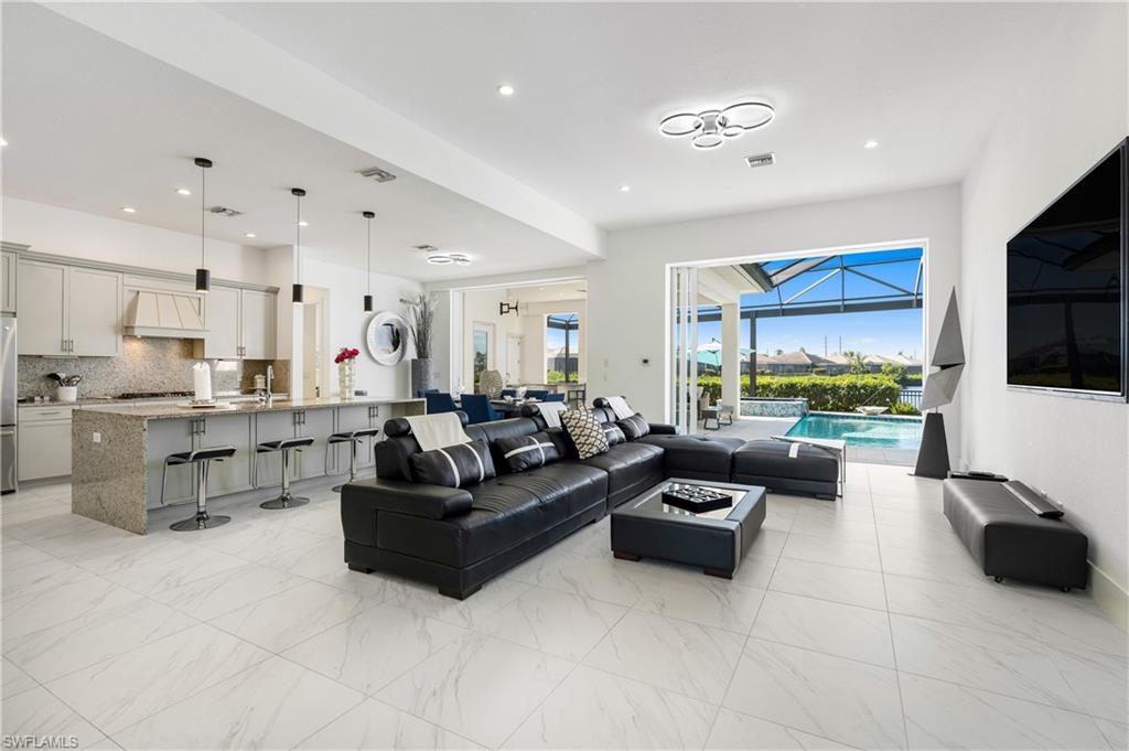 17288 Hidden Estates CIR
