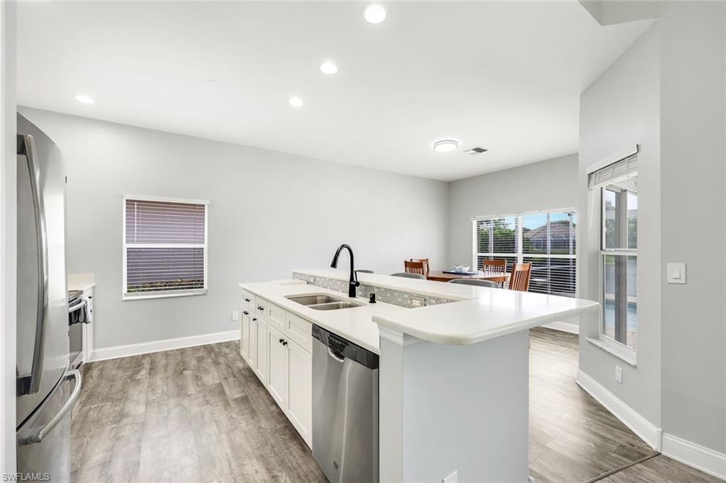 7107 Falcons Glen BLVD photo 11