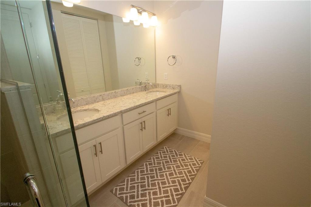 163 Indies DR E 106 photo 20
