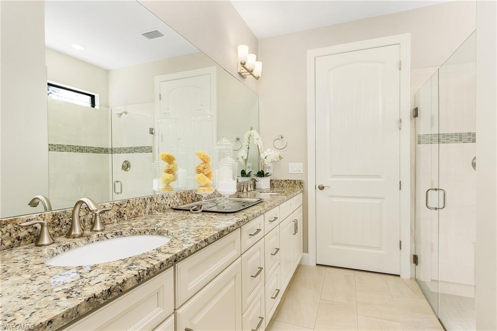 9248 Cormorant DR photo 23