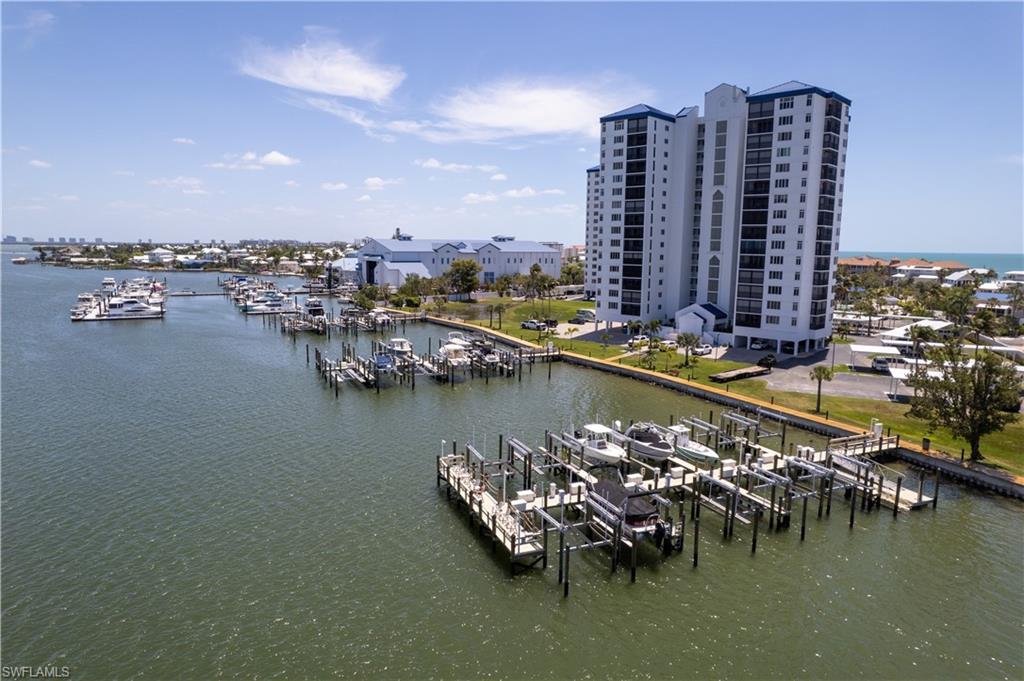 4753 Estero BLVD 802 photo 44