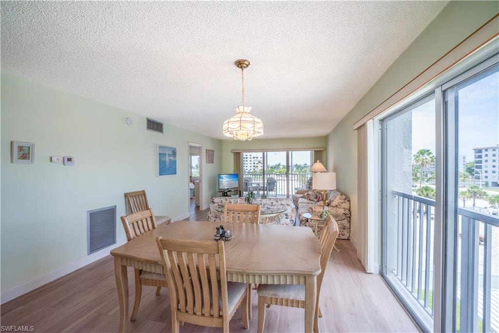 6900 Estero BLVD 401 photo 6